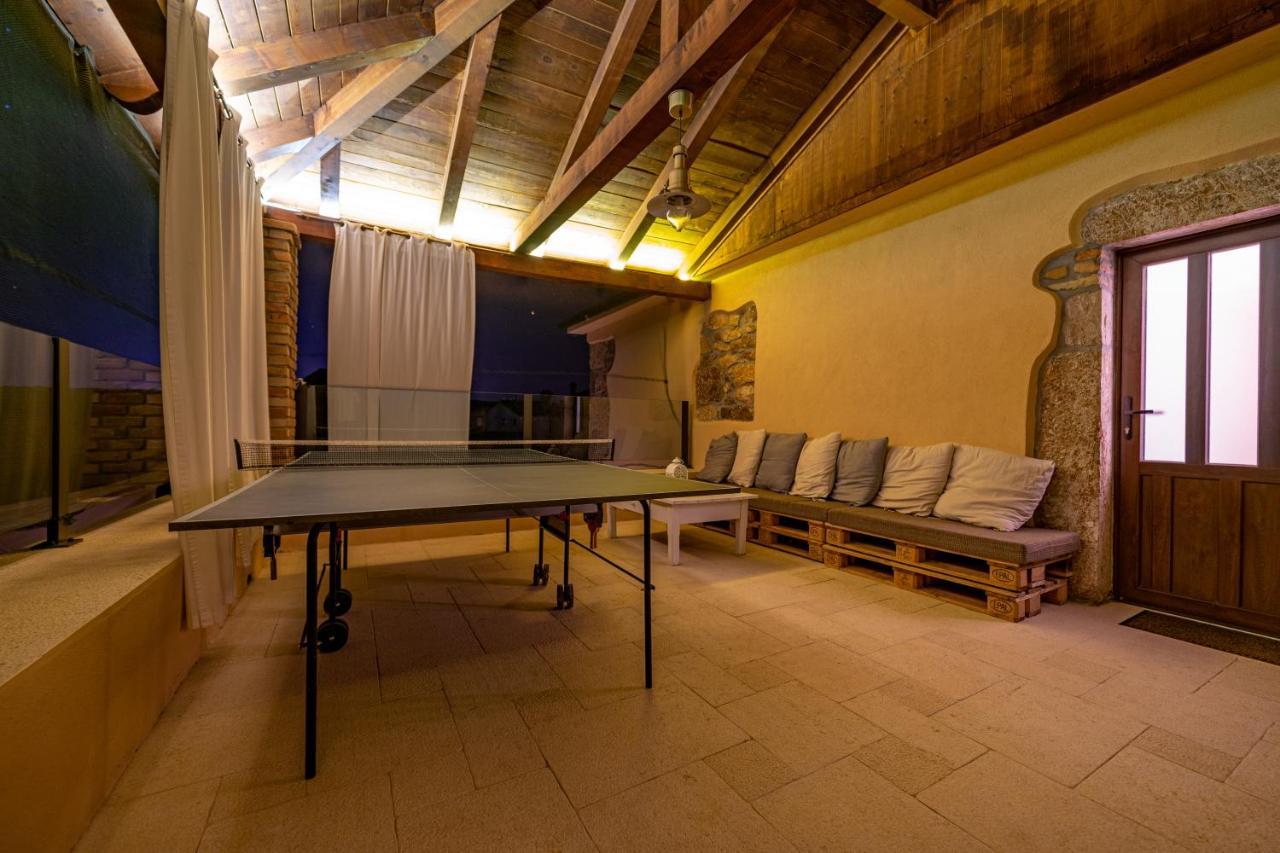 Villa Campiello Heated Pool Vrbnik Buitenkant foto
